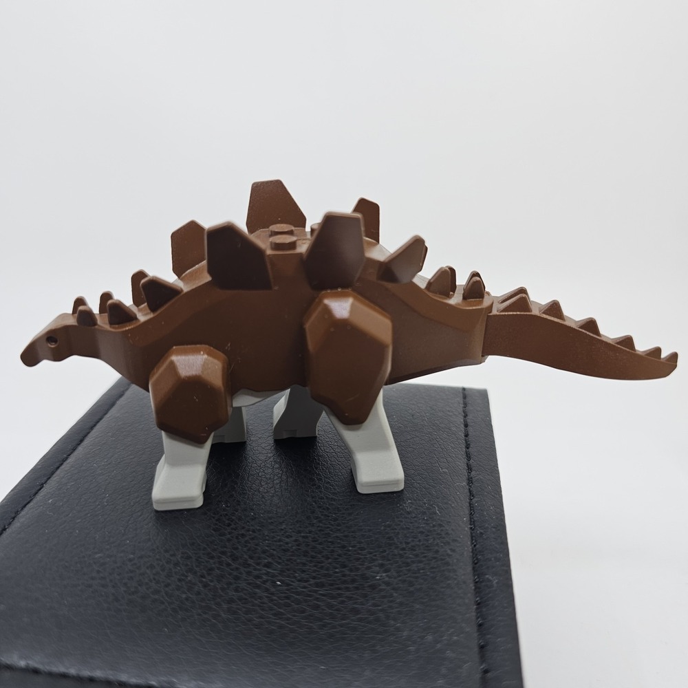 Lego Stegosaurus 5955 with Light Gray Legs Adventurers Dino Island Dinosaur